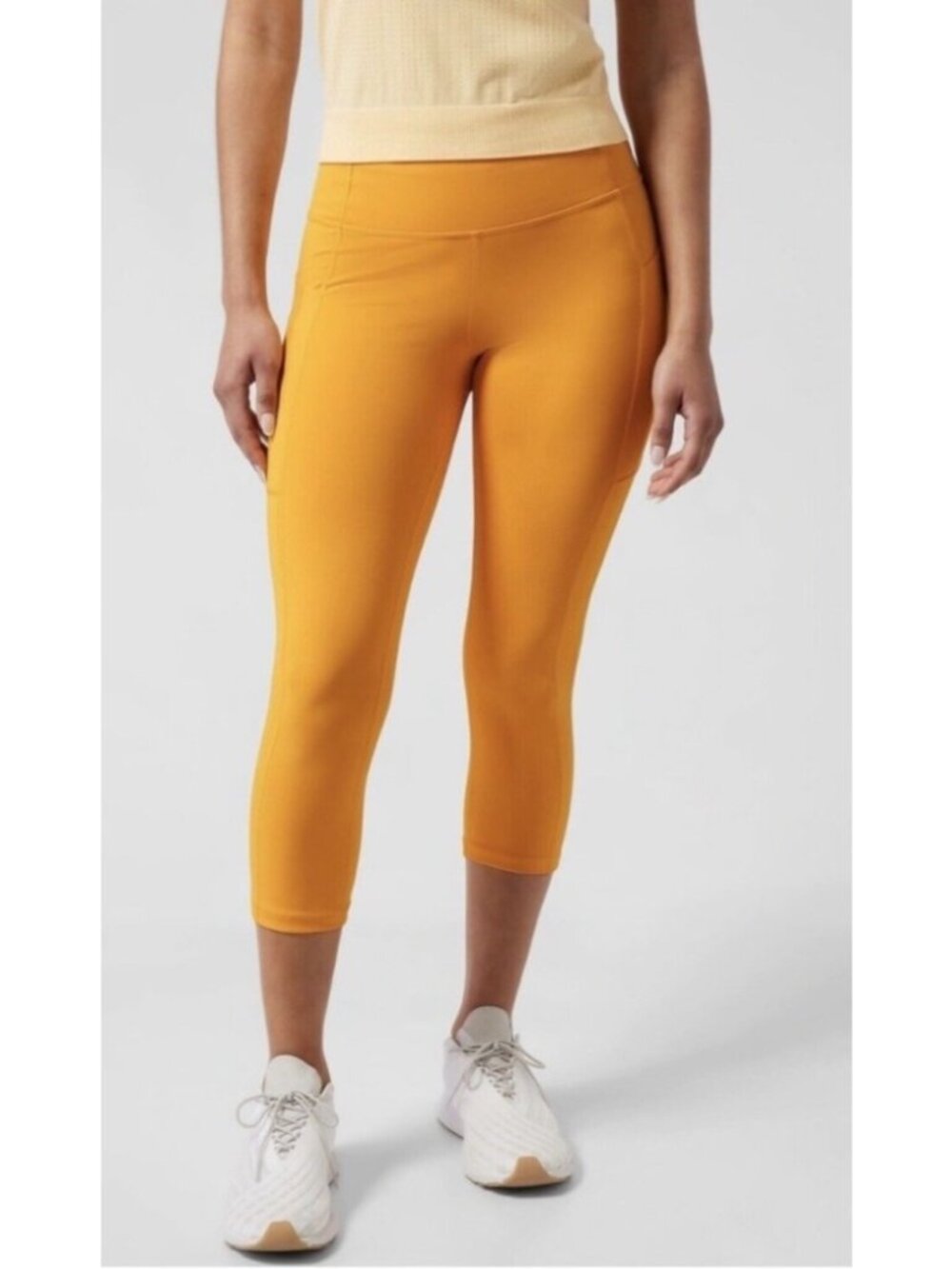 NEW Athleta Ultimate Stash Capri Radiant Sunrise Stretchy Pockets Leggings